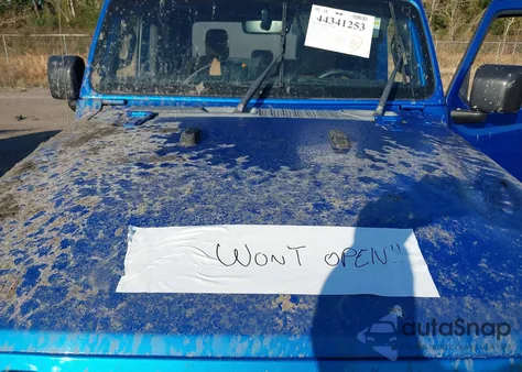 2021 Jeep Gladiator Overland 4X4 from USA, damaged, VIN 1C6HJTFGXML546564